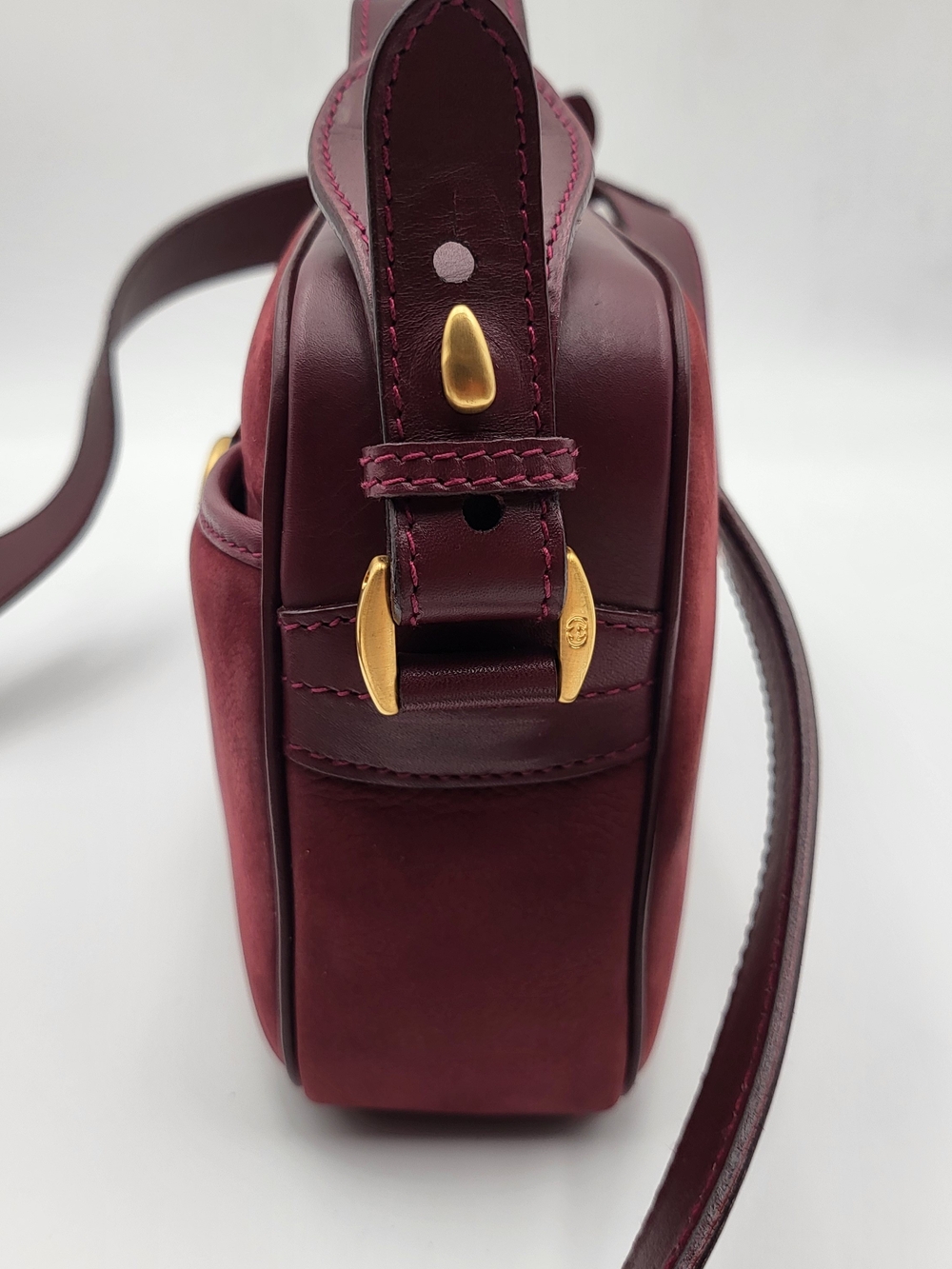 Gucci Suede Leather Crossbody Purse Bordeaux Italy, Authentic w/COA..RareVintage - Picture 3 of 16
